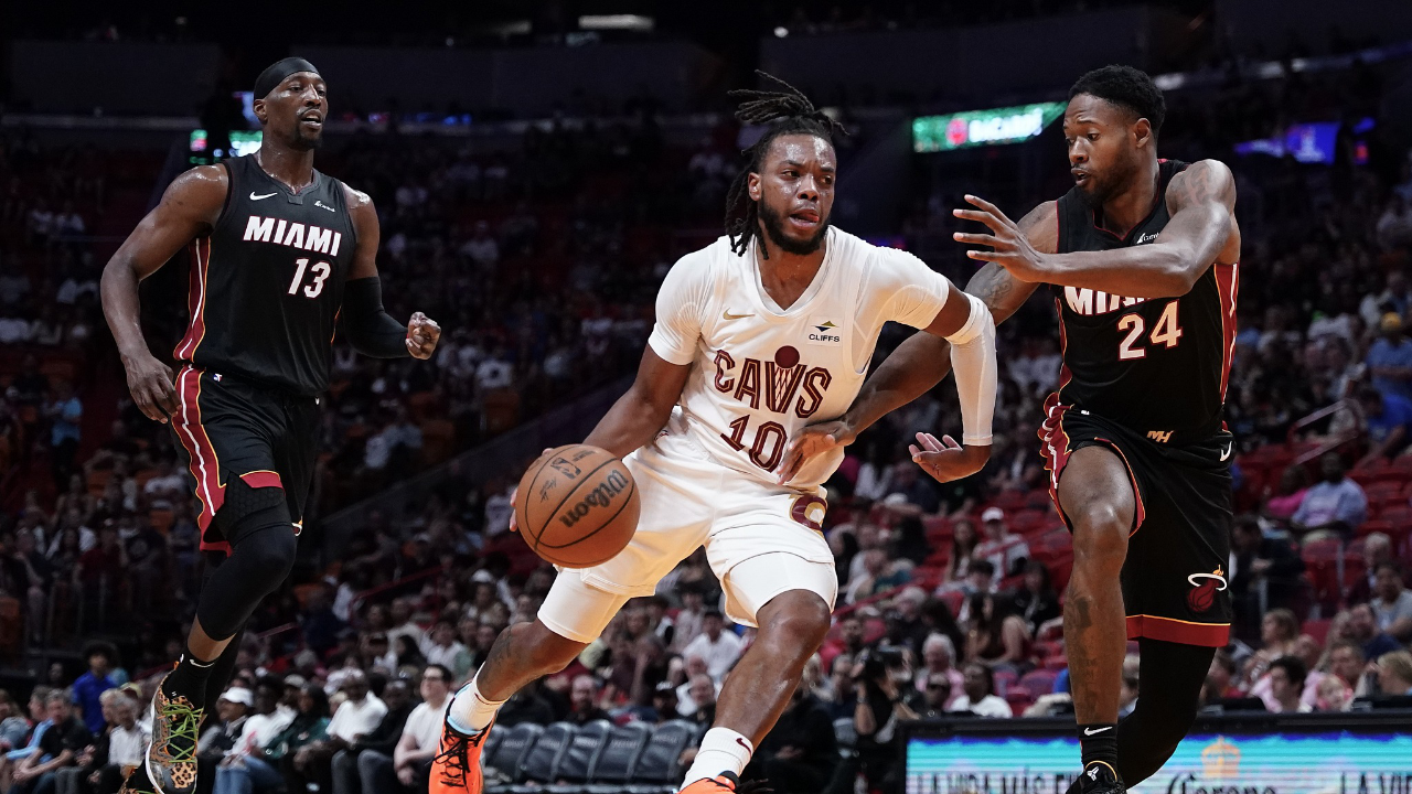 雷速-水花兄弟合砍50分，热火大胜太阳