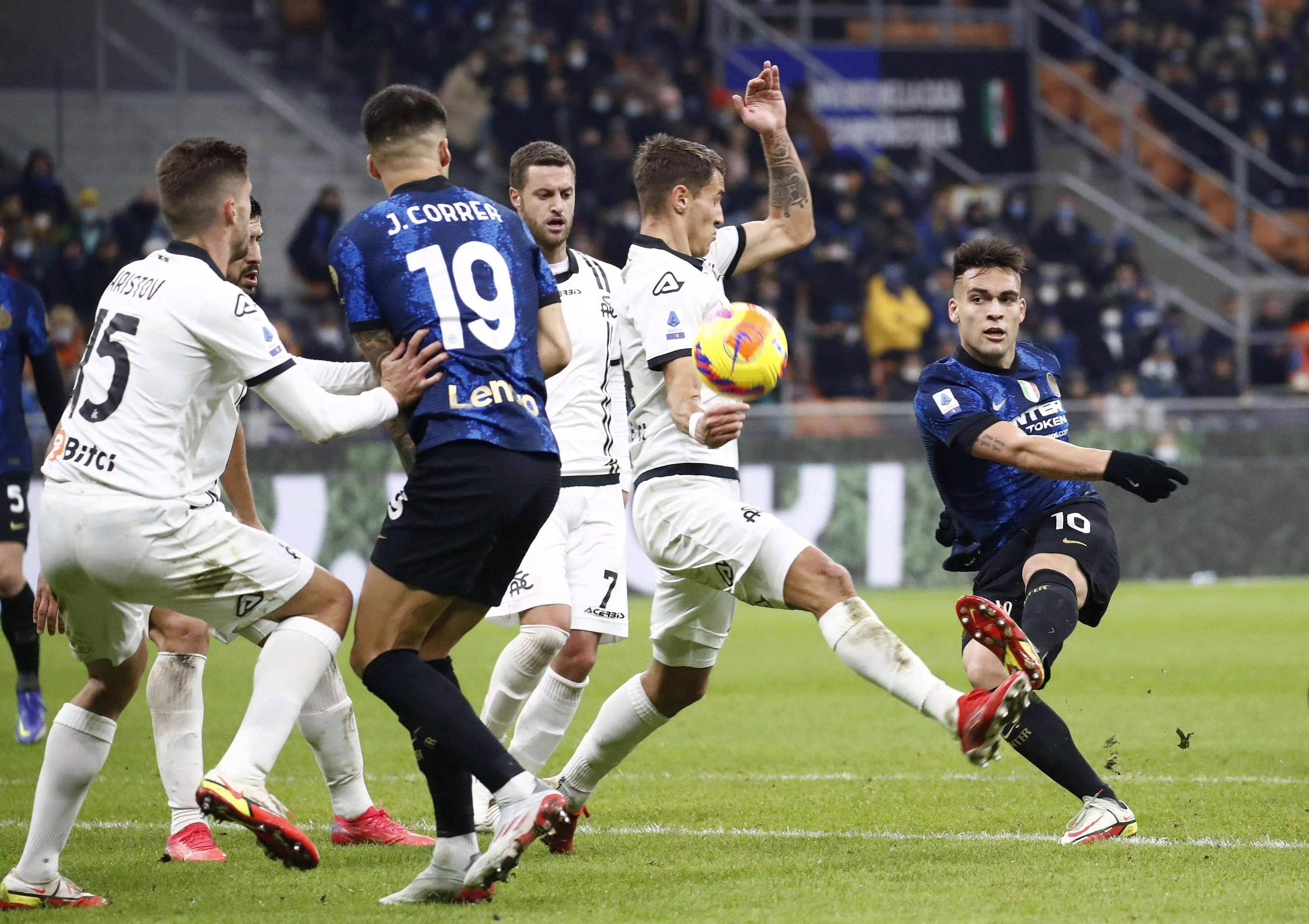 包含尤文图斯主场征战,冲刺卫冕的词条 包含尤文图斯主场征战,冲刺卫冕的词条