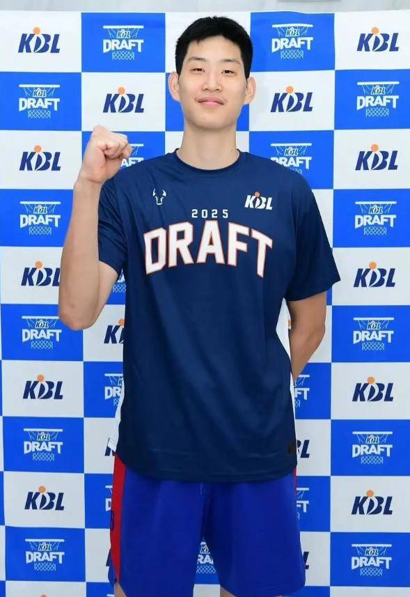 包含韩国新秀运动员实力不俗,展现独特魅力的词条 包含韩国新秀运动员实力不俗,展现独特魅力的词条