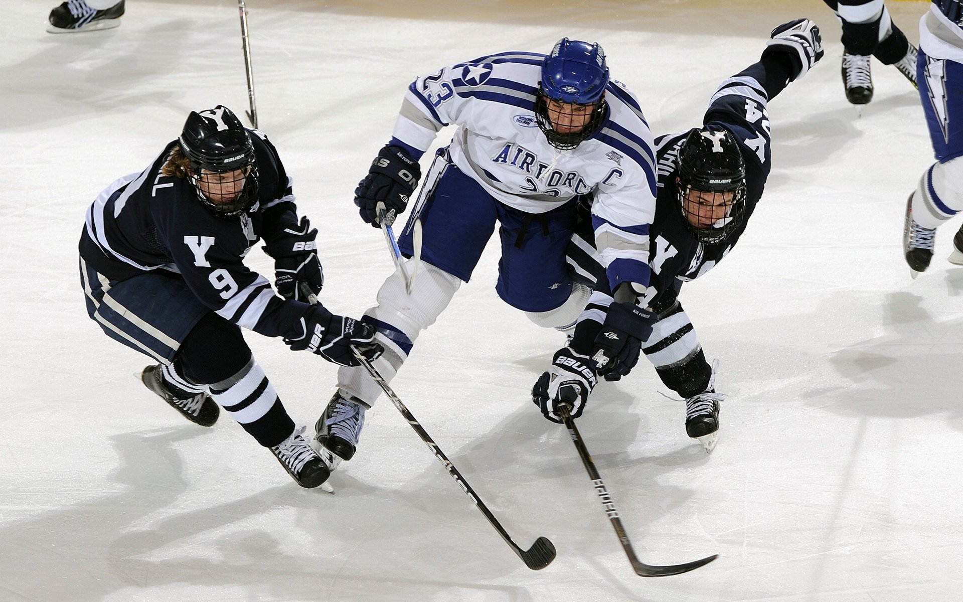 伊萨克爆发，哥伦比亚封锁克罗地亚背后的地缘政治风暴